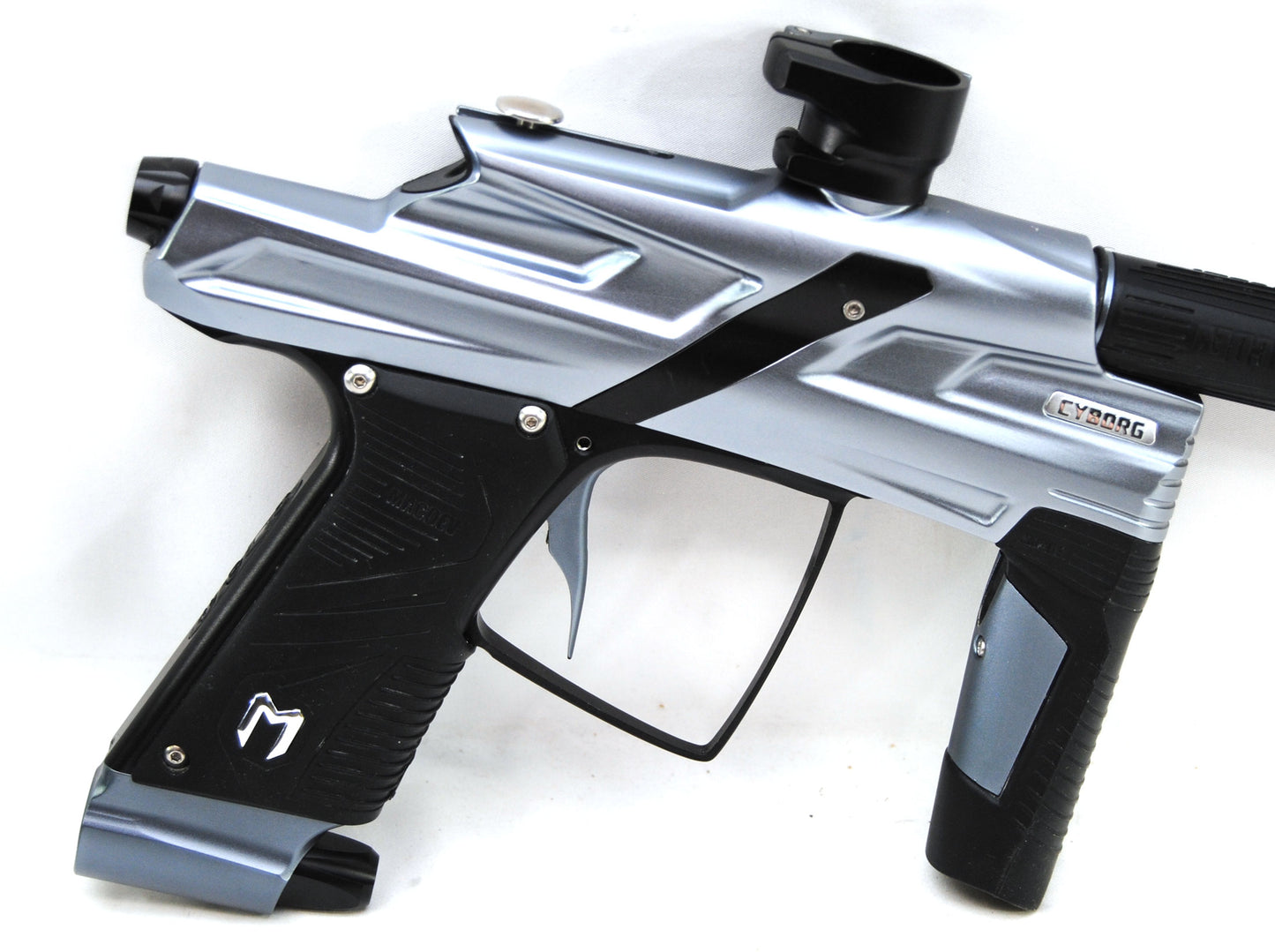 Used MacDev Cyborg 6 - Silver/Black