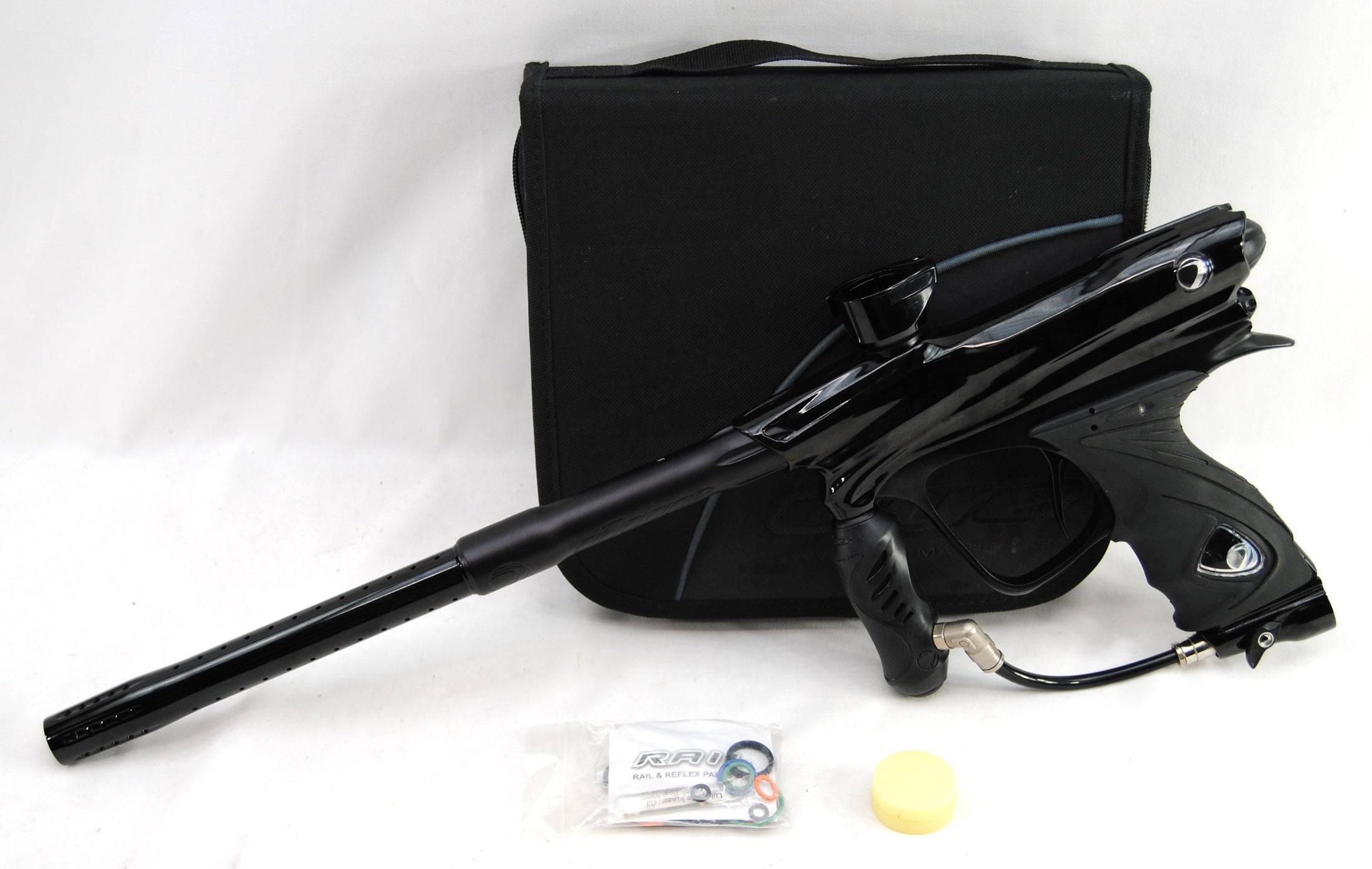 Visière De Masque De Paintball Billy Wing De DYE - Pour Masque De Paintball I4 I5 Et Plus Black Gold Visière De Masque De Paintball Billy Wing De DYE - Pour Masque De Paintball I4 I5 Et Plus Black Gold