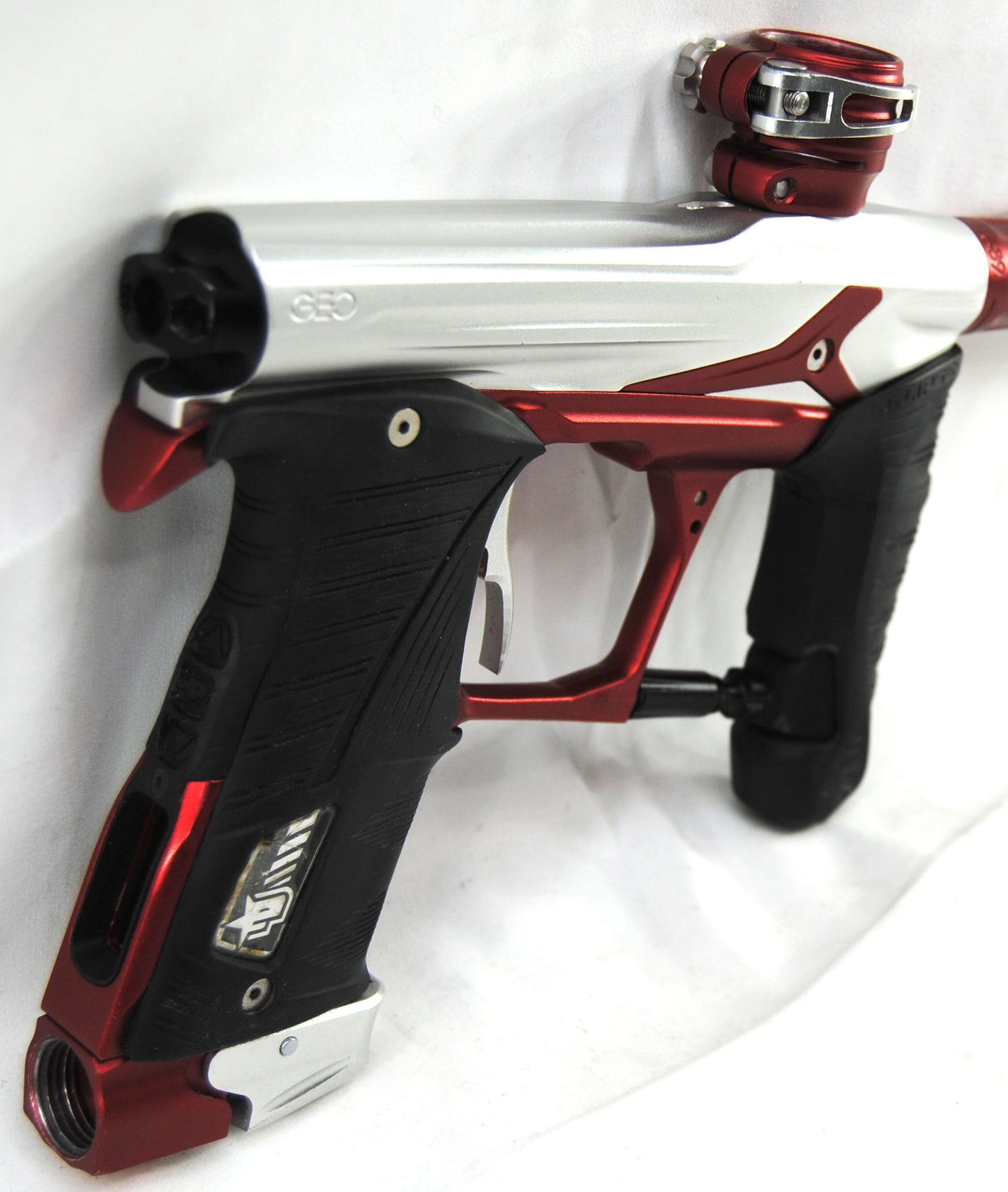 Used Planet Eclipse Geo 3.1 - Silver/Red