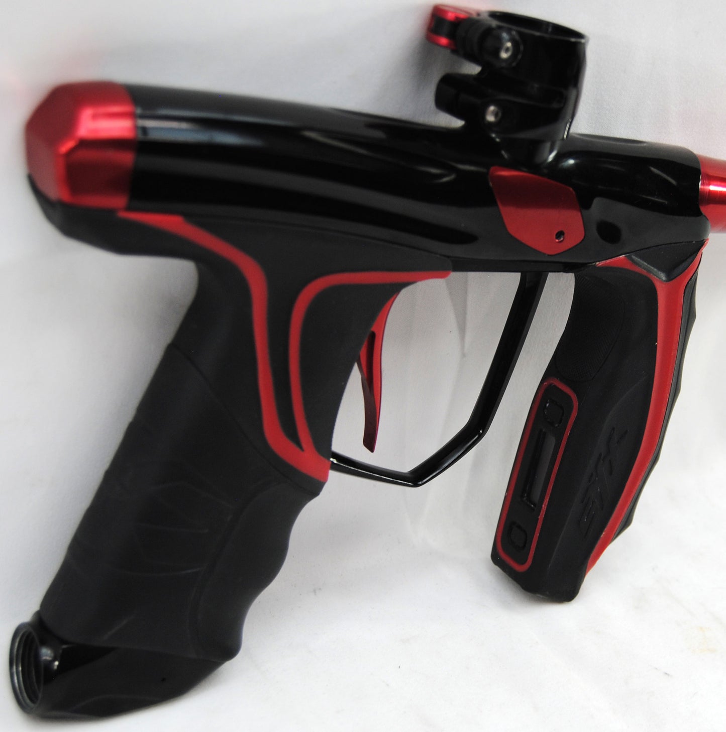 Used Empire SYX 1.5 - Gloss Black/Red