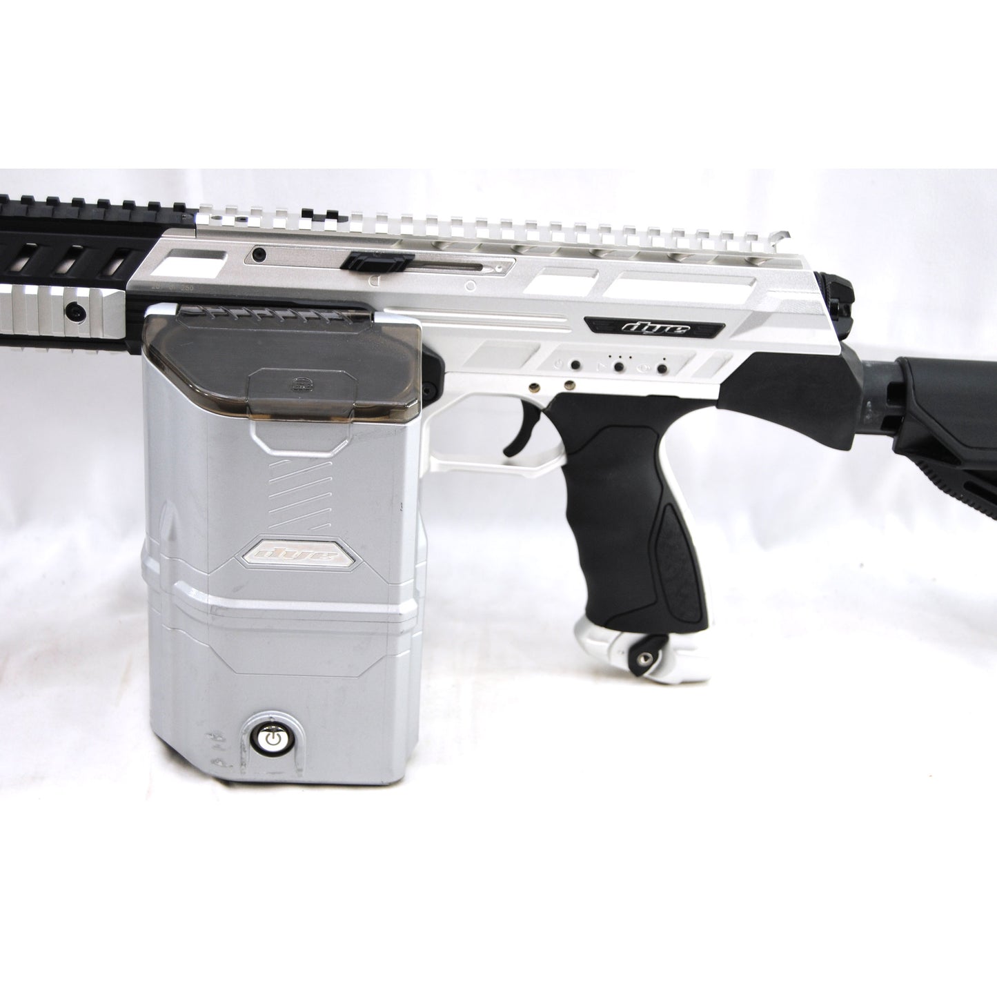 Used Dye Assault Matrix DAM w/ Box Rotor - Silverback